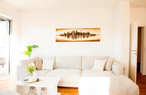 Augsdorf Apartamento | Top! Exklusive Seewohnung in Velden wahlweise mit Motorboot