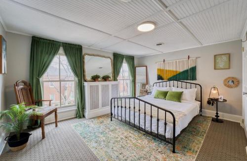 Capitol Hill Apartamento | Top-Floor 1BR in Historic Capitol Hill