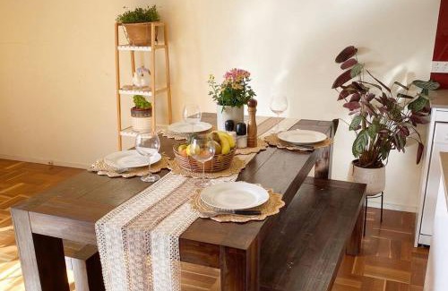 Turner Apartamento | Top-floor, 3-bedroom apartment-close to CBD & ANU