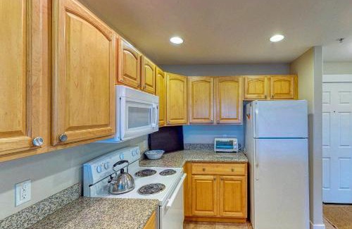 Westport Apartamento | Top Floor - All The Views - 2 Bed 2 Bath Apartment in Westport