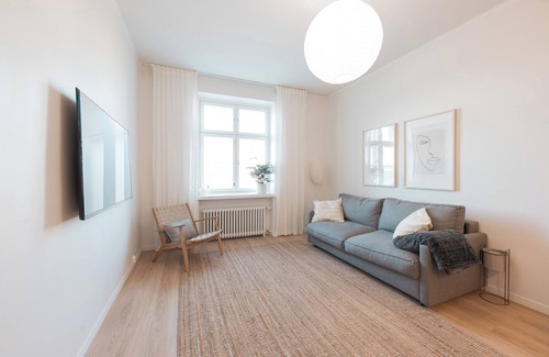 Kallio Condominio | Top floor Condo in Sörnäinen near Metro (150m).