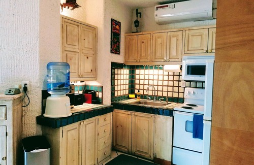 Cabo Bello Condominio | Top Floor Large 2 Bedroom Ocean/Beach Views Vaulted Ceiling Lots of Windows