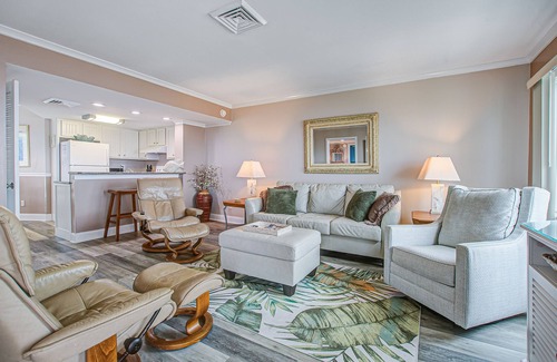 Isle of Palms Villa | Condominio frente al mar en el último piso con vista al mar y a la playa desde todas las habitaciones y piscina compartida