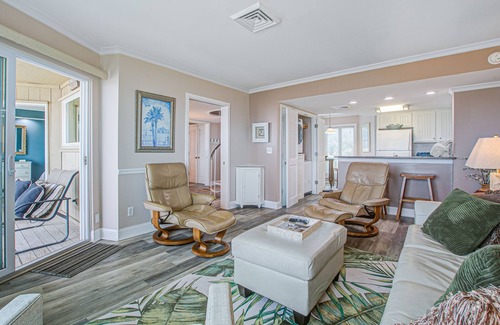 Isle of Palms Villa | Condominio frente al mar en el último piso con vista al mar y a la playa desde todas las habitaciones y piscina compartida