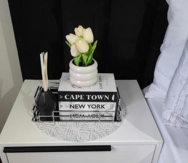 Randpark Ridge Apartamento | Top-Floor Open En-Suite Studio