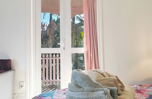 Maungatapere Casa | Top Hill House