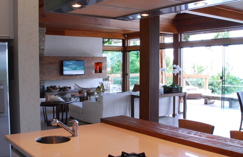Lagoa da Conceicao Casa | ¡Casa Top!Con vista paradisíaca del Mar y Lagoa da Conceição, arquitectura única!