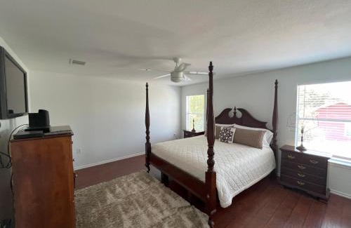 Austin Casa | Top Location! Spacious Home Near Downtown & Events