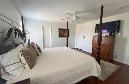 Austin Casa | Top Location! Spacious Home Near Downtown & Events