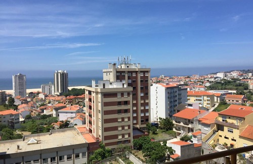 Figueira da Foz Apartamento | Top Lodge Buarcos by Rent4All