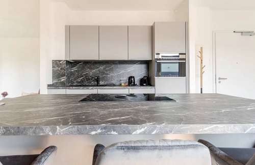 Rheindahlen-Land Apartamento | Ático-Suite-Baño Privado-Balcón