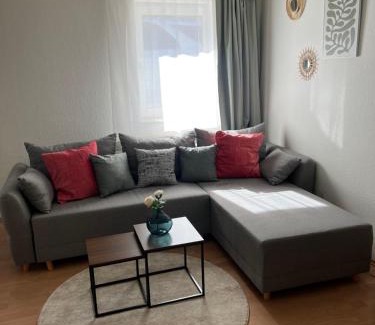 Kernstadt Lehrte Apartamento | TOP Nähe Bahnhof Lehrte 9 Min Hannover Zentrum Check in bis 0 Uhr - SELF Check in!