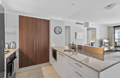 Fortitude Valley Apartamento | Top of the Town! 2Bed/2Bath/1Car/Pool/Views ~ CBD