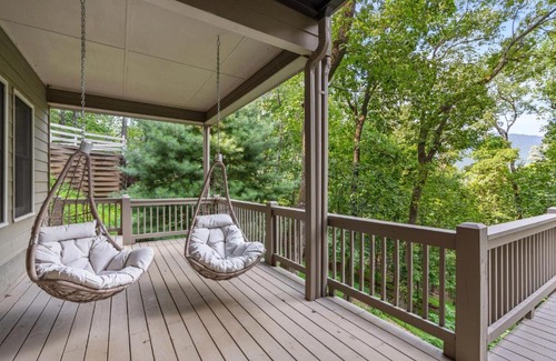 Big Canoe Casa | Top of the Trees Oasis