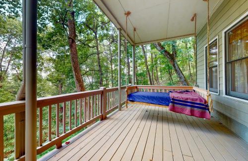 Big Canoe Casa | Top of the Trees Oasis