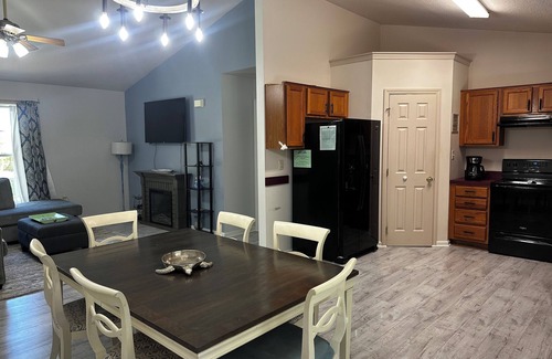 Treasure Lake Casa | Top-rated cottage! Booking ‘24-‘25 getaways. Great for families & couples