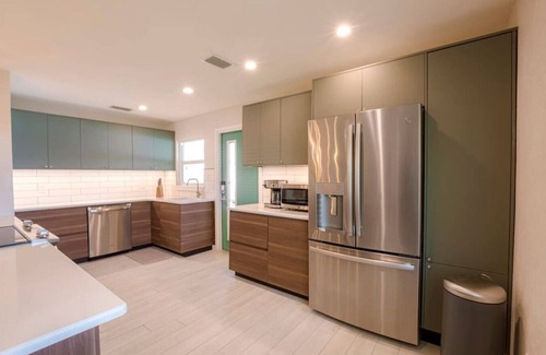 New Smyrna Beach Casa | TOP RATED! Namaste Here steps to Flagler & Beach