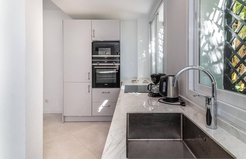 Nueva Andalucia Cabaña | Top Renovated 3-BDRM Townhome w/Pool BBQ Rooftop