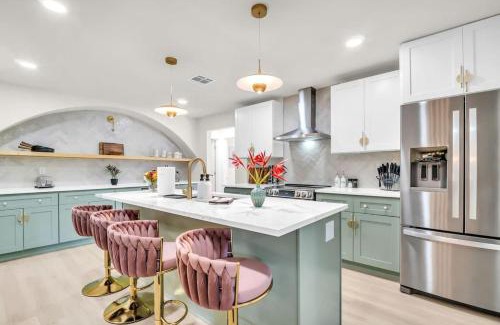 Seminole Casa | TOP VlLLA Chic 4BR Spacious & Fun Pool Villa