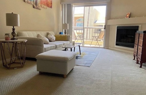 Warner Center Apartamento | Topanga Luxe Loft