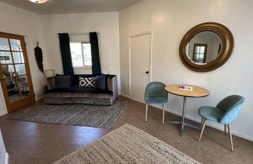Topanga Casa | Topanga Panoramic View Loft with Trails & Creeks