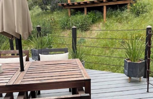 Topanga Apartamento | Topanga’s Mini Spa Retreat for 2