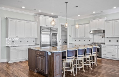 North Topsail Beach Casa | Topsail Manor - NUEVAS ESPECIALES - ¡Casa de 8 camas frente al mar, perfecta para grupos grandes y bodas!