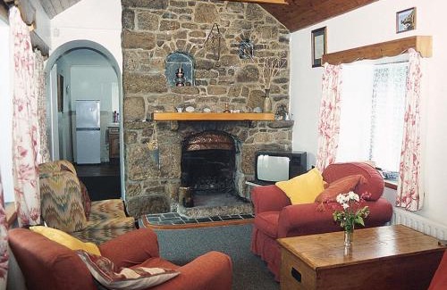 Bojewyan Casa | Tor Barn