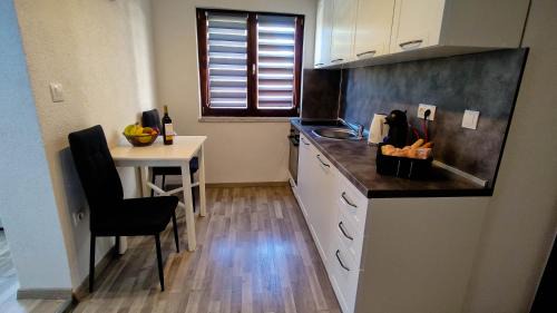 Cove Murtar Apartamento | Tora