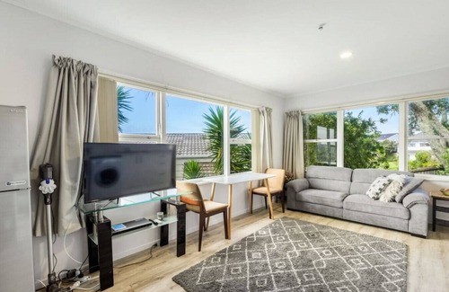 Torbay Apartamento | Torbay 1BR Bolthole - WiFi | Seaviews
