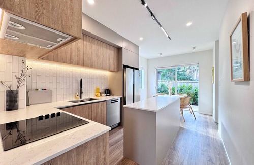 Torbay Condominio | Torbay Family Oasis 3BR vs Backyard Near Beach