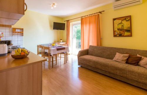 Dramalj Apartamento | TORBICA