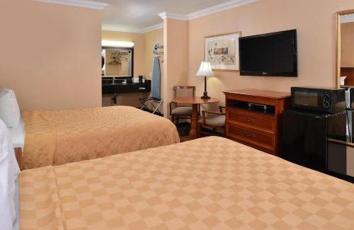 Westside Santa Cruz Hotel | Torch Lite Inn at the Beach Boardwalk