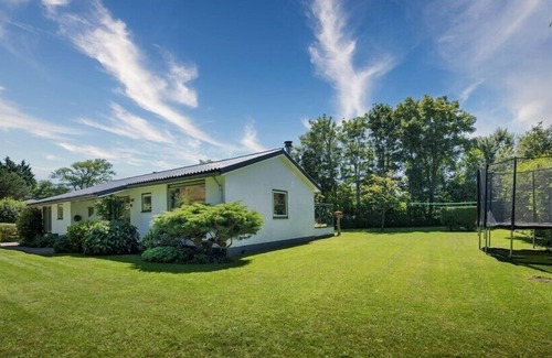 Nieuw-Haamstede Casa | Torenweg 13 bungalow de vacaciones con jardín ideal en la mejor ubicación