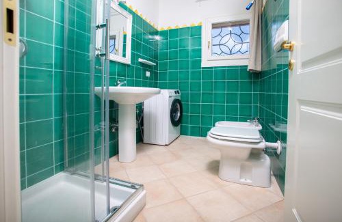 Porto Pozzo Apartamento | TORO FLAT III 15' Palau, PRIVATE GARDEN & FREE PARKING