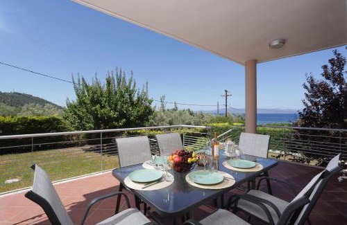 Kassandra Villa | Toroneos Sea Front Villa