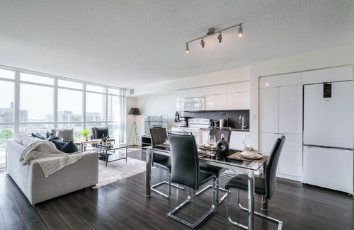 CityPlace Apartamento | Toronto Lakeshore Bliss