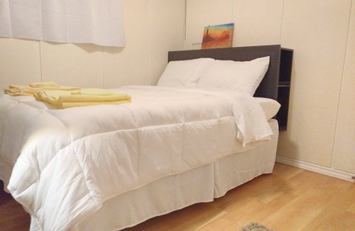 Bayview Woods - Steeles Casa | Casa de vacaciones en Toronto en North York con estacionamiento gratuito