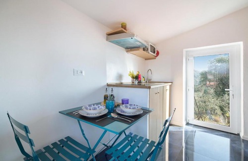 Albenga Apartamento | Torre antica Case di Campo
