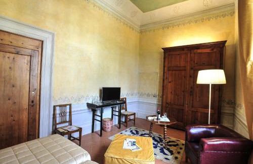 Oltrarno Cama Y Desayuno | Torre dei Lari Residenza d'Epoca