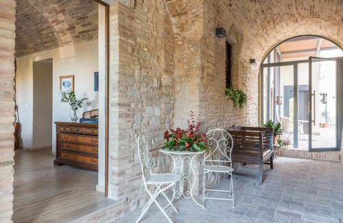 Ortona Cama Y Desayuno | Torre della Loggia - Dimora Storica - Ortona