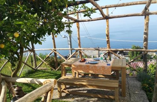 Minori Cama Y Desayuno | Torre Elisea