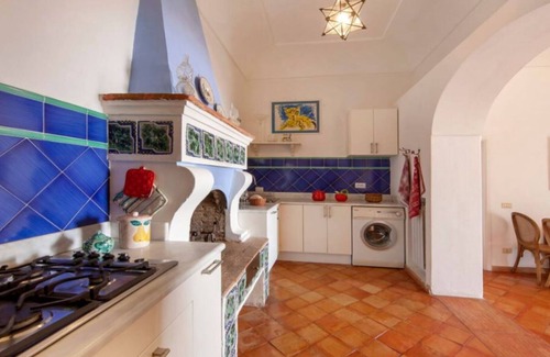 Positano City Centre Villa | Torre Sponda - Casa Angelica, Private Beach