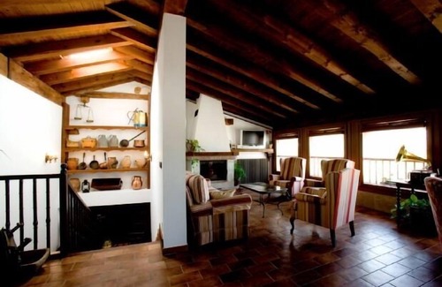 Nalda Casa | Casa rural 8 habitaciones todas con baño (consultar descuentos)