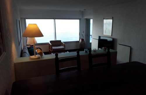 Punta del Este Apartamento | Torres del Plata I - excelente Frente al Mar