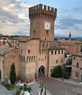 Spilamberto Apartamento | Torrione view apartment