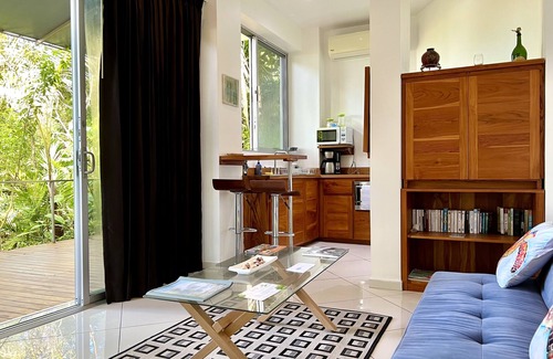 Valle Pura Vida Apartamento | Tortuga: 1BR Apartment in Villa Mar y Sol - Tranquility & Wildlife!