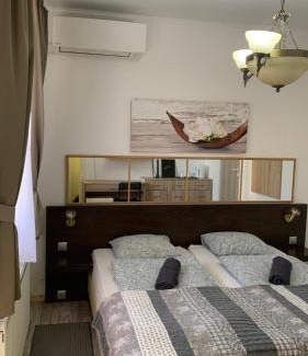 Gyal Casa | Toscan Panzió