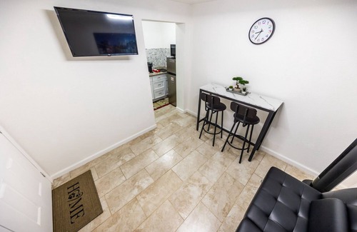Greater Palm River Point CDC Apartamento | Desconexión total en un espacio lleno de paz