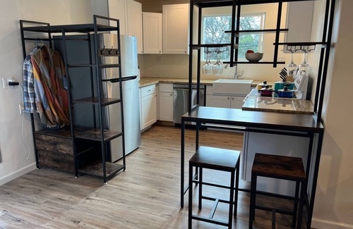 Clearlake Casa | Totally remodeled and fully furnished single family house. Pet-Friendly.